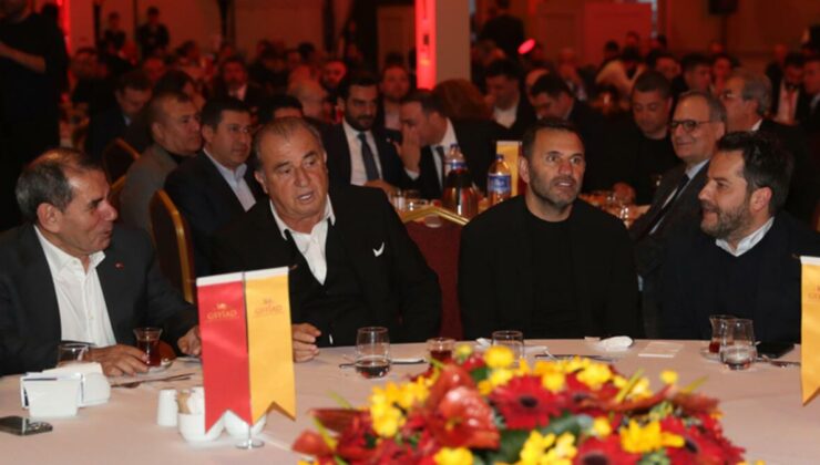 Galatasaray Başkanı Dursun Özbek: ‘Lige sataşıp formatını değiştirmeye çalışıyorlar’
