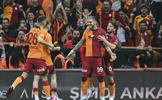 Galatasaray camiası Başakşehir’e tam konsantre!